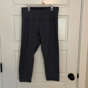 Old navy cropped leggings